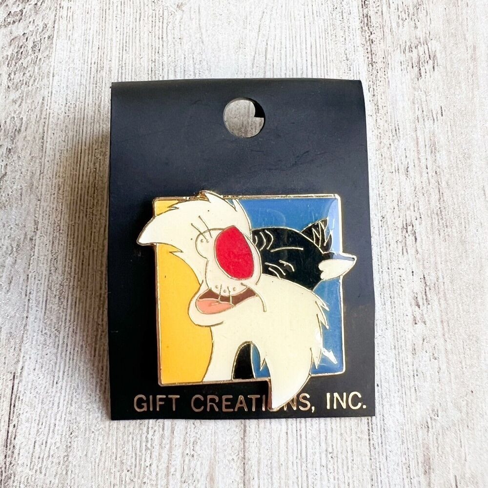 Sylvester Looney Tunes 1993 Lapel Pin Warner Brothers Gift Creations